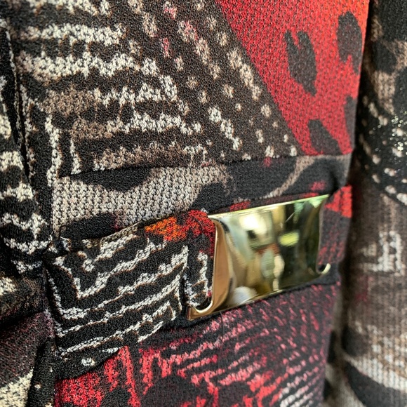 Brand New 24K Red Top❣️ - Picture 3 of 4